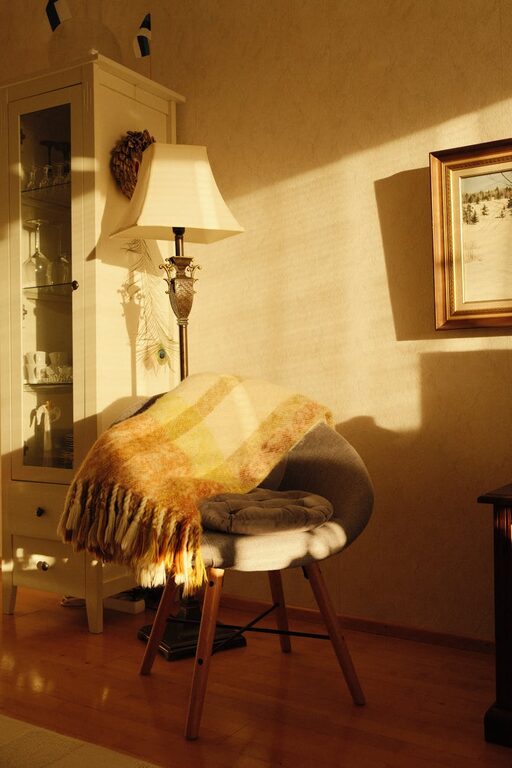Easy Tips for Creating a Relaxing Reading Nook at Home